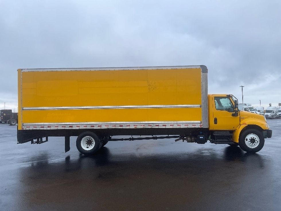 Medium Duty Box Truck-Light and Medium Duty Trucks-International-2021-MV607-Pasco-WA-225,617\n\t\tmiles-$ 38,500 - Image 15