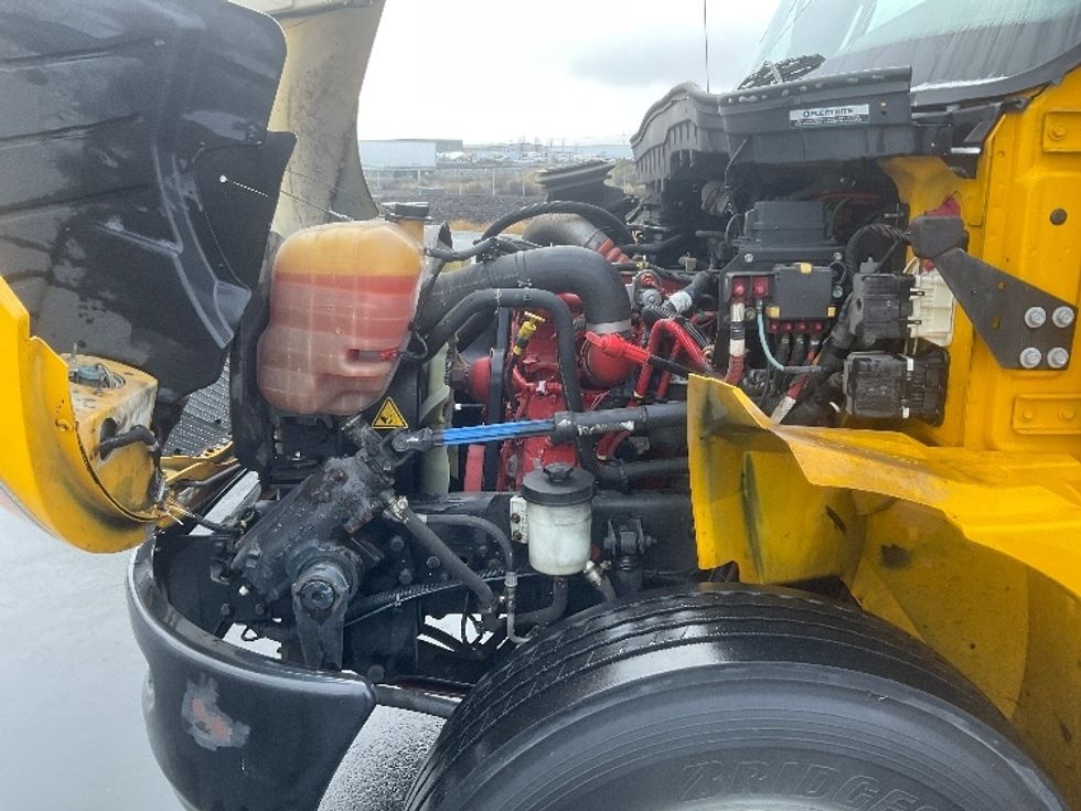 Medium Duty Box Truck-Light and Medium Duty Trucks-International-2021-MV607-Pasco-WA-225,617\n\t\tmiles-$ 38,500 - Image 24