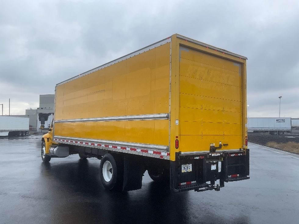 Medium Duty Box Truck-Light and Medium Duty Trucks-International-2021-MV607-Pasco-WA-225,617\n\t\tmiles-$ 38,500 - Image 6