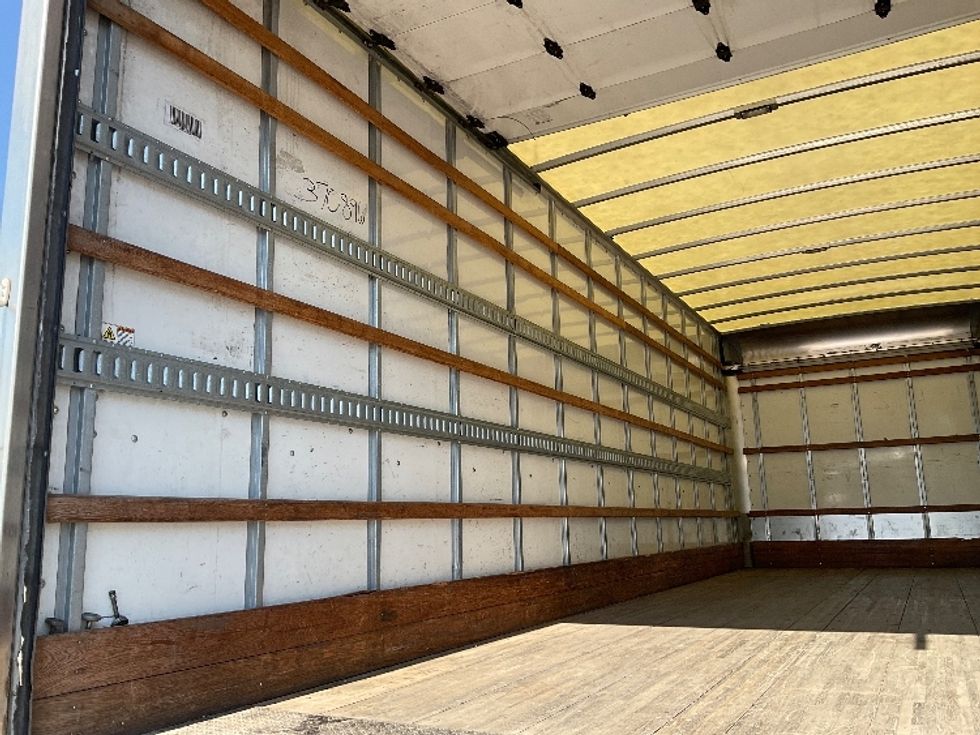 Medium Duty Box Truck-Light and Medium Duty Trucks-International-2021-MV607-Pelahatchie-MS-230,378\n\t\tmiles-$ 50,000 - Image 11