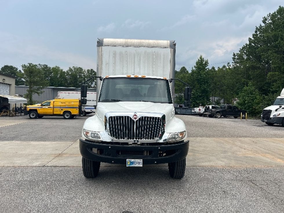 Medium Duty Box Truck-Light and Medium Duty Trucks-International-2021-MV607-Pell City-AL-60,436\n\t\tmiles-$ 78,750 - Image 2