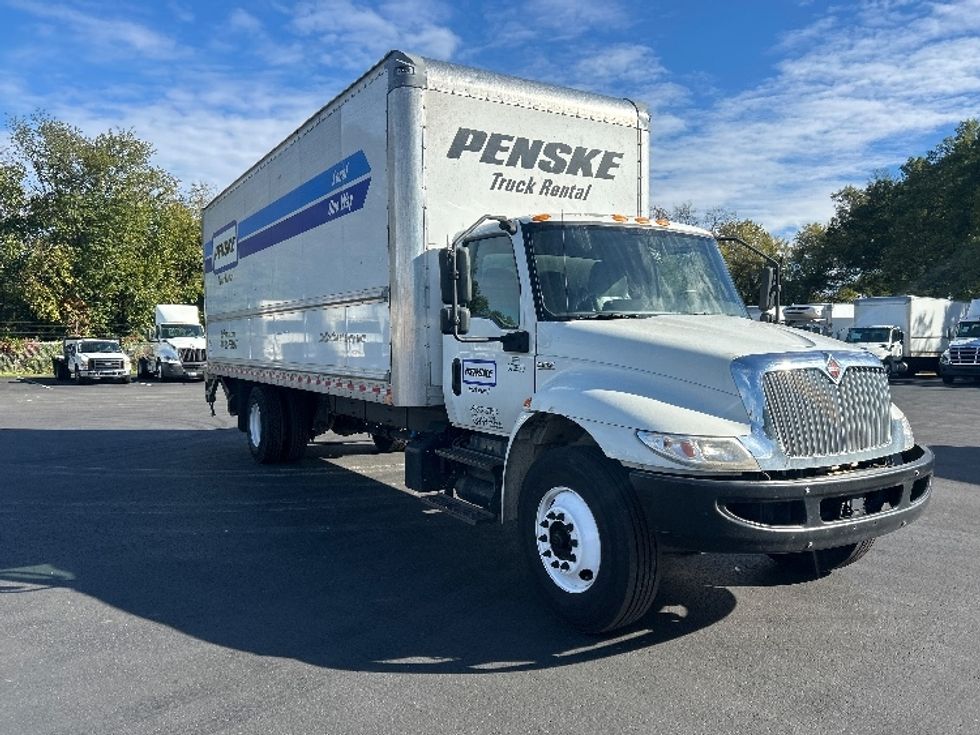 Medium Duty Box Truck-Light and Medium Duty Trucks-International-2021-MV607-Pennsauken-NJ-213,241\n\t\tmiles-$ 44,500 - Image 1
