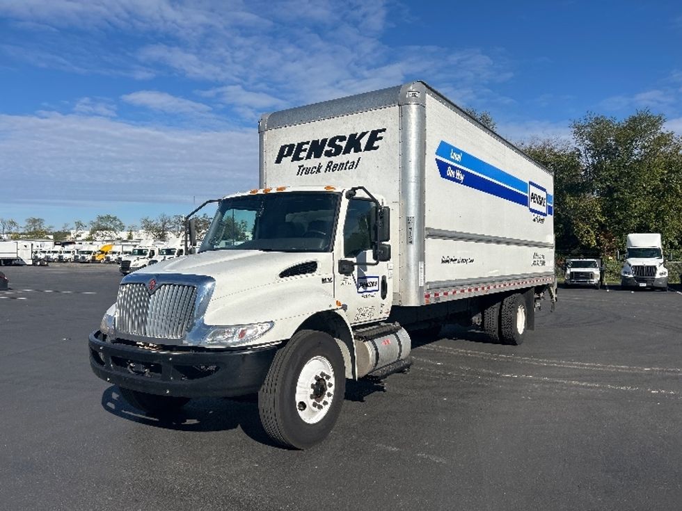 Medium Duty Box Truck-Light and Medium Duty Trucks-International-2021-MV607-Pennsauken-NJ-213,241\n\t\tmiles-$ 44,500 - Image 3