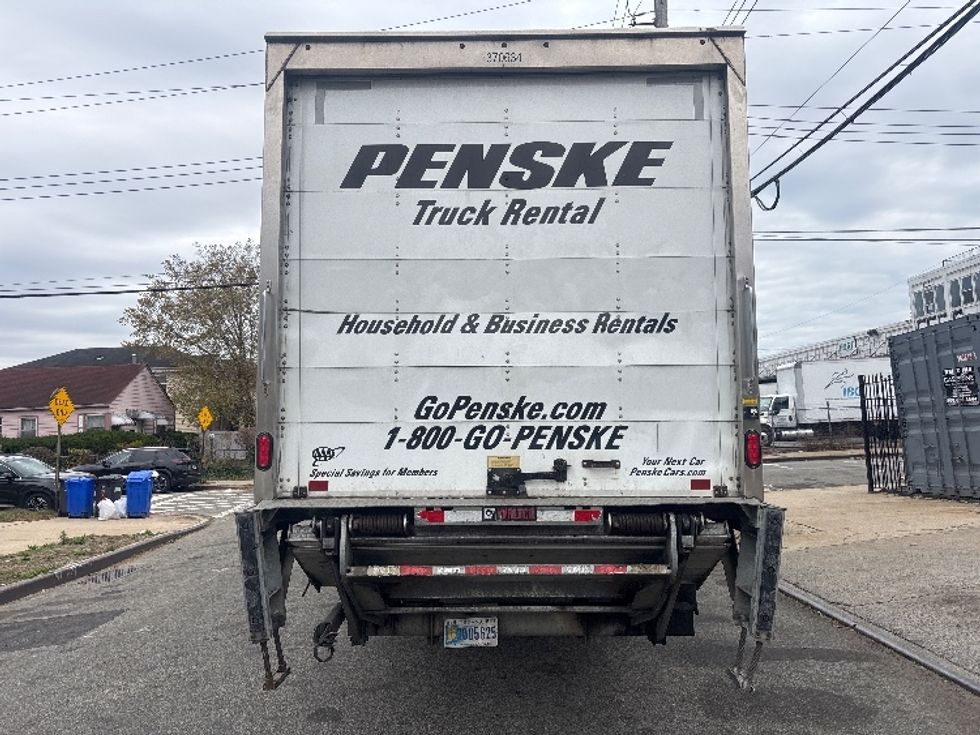 Medium Duty Box Truck-Light and Medium Duty Trucks-International-2021-MV607-Pennsauken-NJ-214,156\n\t\tmiles-$ 44,250 - Image 7