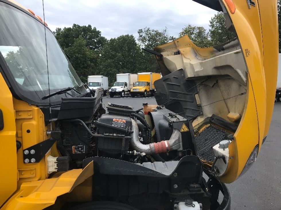 Medium Duty Box Truck-Light and Medium Duty Trucks-International-2021-MV607-Pennsauken-NJ-245,524\n\t\tmiles-$ 30,750 - Image 23