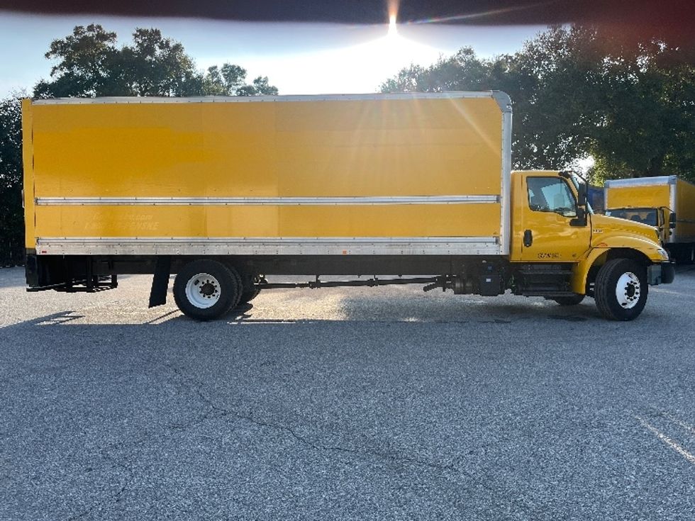 Medium Duty Box Truck-Light and Medium Duty Trucks-International-2021-MV607-Pensacola-FL-165,456\n\t\tmiles-$ 47,250 - Image 15