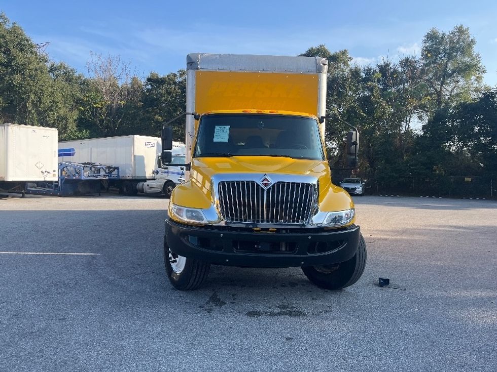 Medium Duty Box Truck-Light and Medium Duty Trucks-International-2021-MV607-Pensacola-FL-165,456\n\t\tmiles-$ 47,250 - Image 2