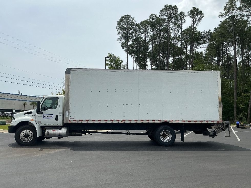 Medium Duty Box Truck-Light and Medium Duty Trucks-International-2021-MV607-Pensacola-FL-170,989\n\t\tmiles-$ 61,250 - Image 4