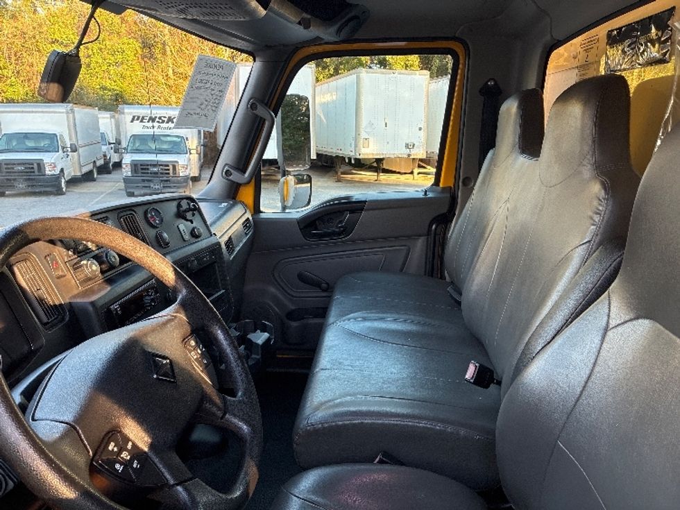 Medium Duty Box Truck-Light and Medium Duty Trucks-International-2021-MV607-Pensacola-FL-180,090\n\t\tmiles-$ 39,000 - Image 19