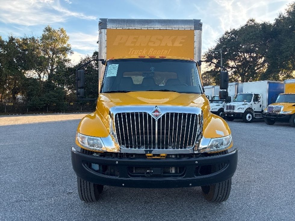 Medium Duty Box Truck-Light and Medium Duty Trucks-International-2021-MV607-Pensacola-FL-180,090\n\t\tmiles-$ 39,000 - Image 2