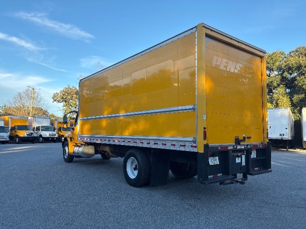 Medium Duty Box Truck-Light and Medium Duty Trucks-International-2021-MV607-Pensacola-FL-180,090\n\t\tmiles-$ 39,000 - Image 6