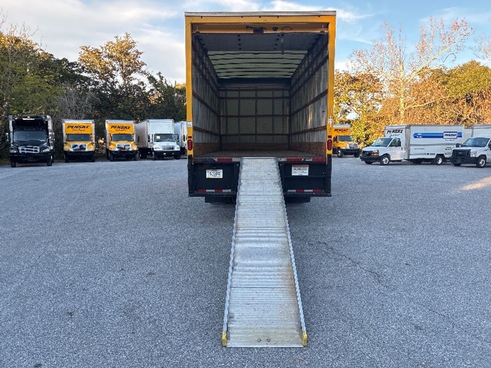 Medium Duty Box Truck-Light and Medium Duty Trucks-International-2021-MV607-Pensacola-FL-180,090\n\t\tmiles-$ 39,000 - Image 9