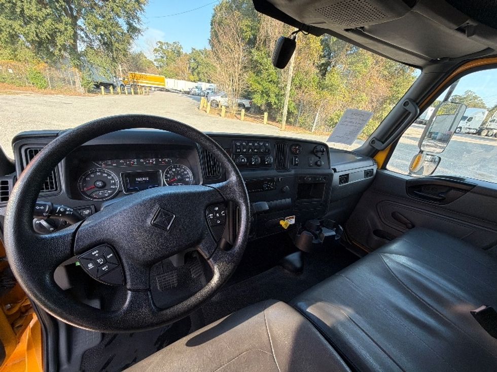 Medium Duty Box Truck-Light and Medium Duty Trucks-International-2021-MV607-Pensacola-FL-182,372\n\t\tmiles-$ 44,750 - Image 18