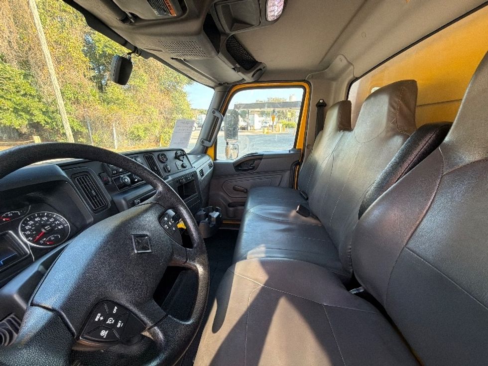 Medium Duty Box Truck-Light and Medium Duty Trucks-International-2021-MV607-Pensacola-FL-182,372\n\t\tmiles-$ 44,750 - Image 19