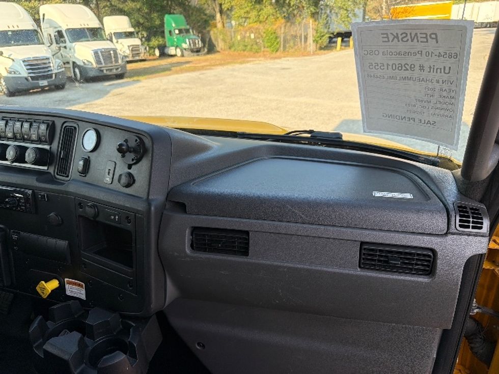 Medium Duty Box Truck-Light and Medium Duty Trucks-International-2021-MV607-Pensacola-FL-182,372\n\t\tmiles-$ 44,750 - Image 21