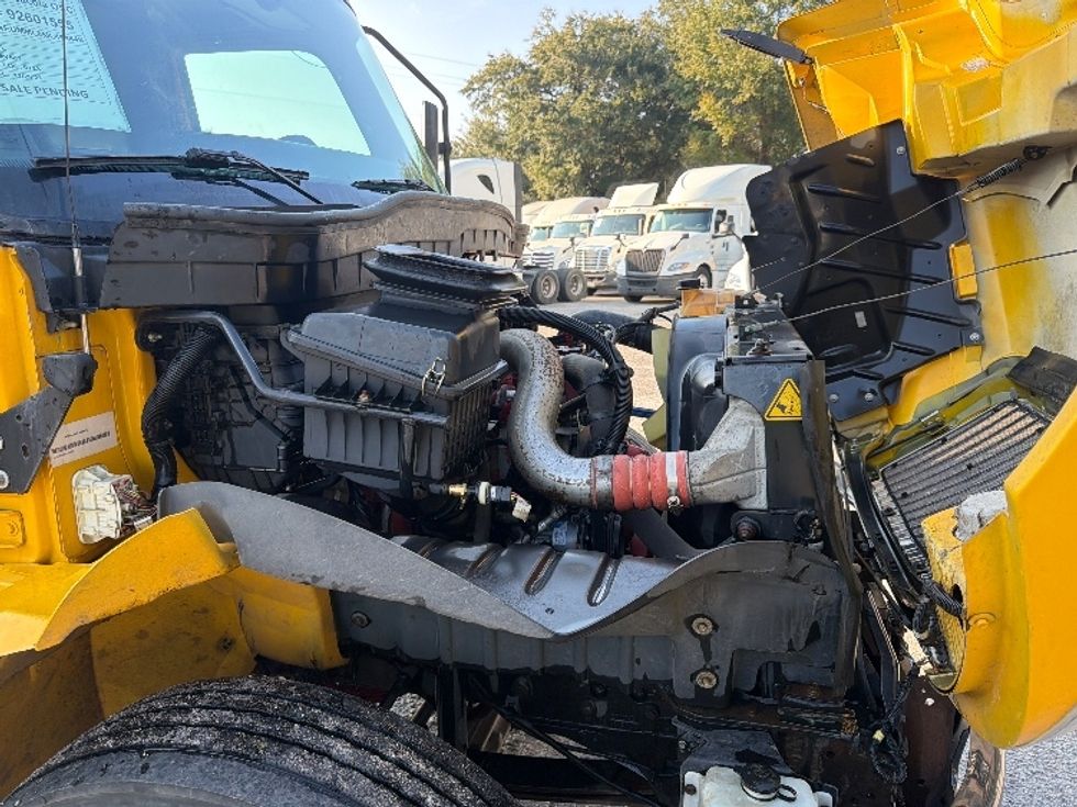 Medium Duty Box Truck-Light and Medium Duty Trucks-International-2021-MV607-Pensacola-FL-182,372\n\t\tmiles-$ 44,750 - Image 23