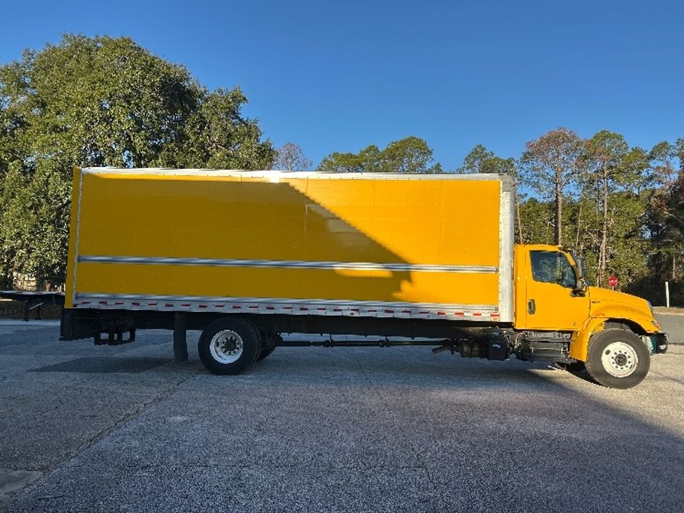 Medium Duty Box Truck-Light and Medium Duty Trucks-International-2021-MV607-Pensacola-FL-182,445\n\t\tmiles-$ 41,250 - Image 15