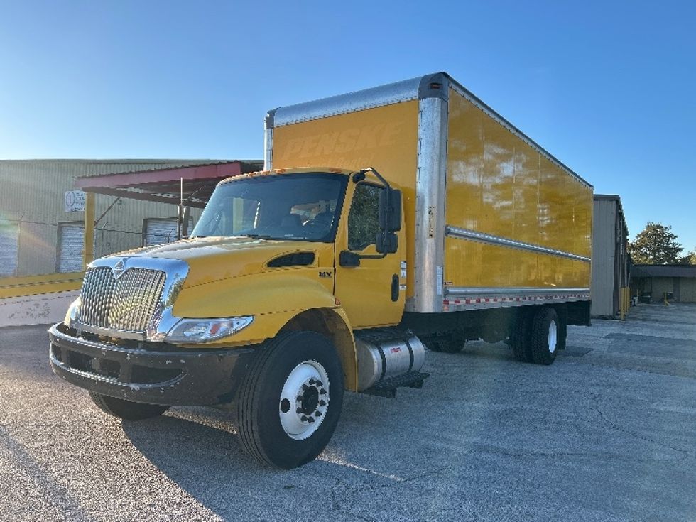 Medium Duty Box Truck-Light and Medium Duty Trucks-International-2021-MV607-Pensacola-FL-182,445\n\t\tmiles-$ 41,250 - Image 3