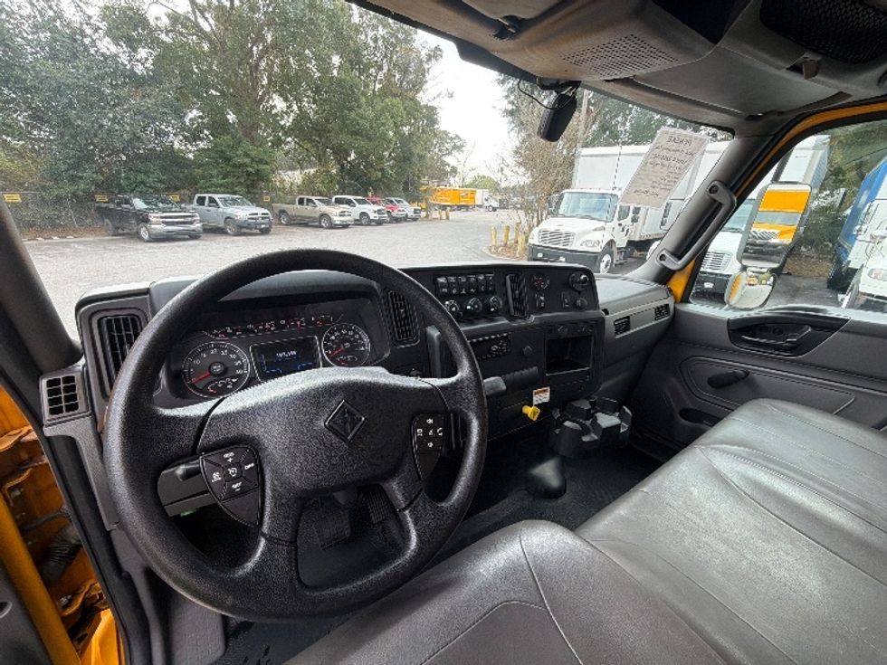 Medium Duty Box Truck-Light and Medium Duty Trucks-International-2021-MV607-Pensacola-FL-193,189\n\t\tmiles-$ 43,250 - Image 18