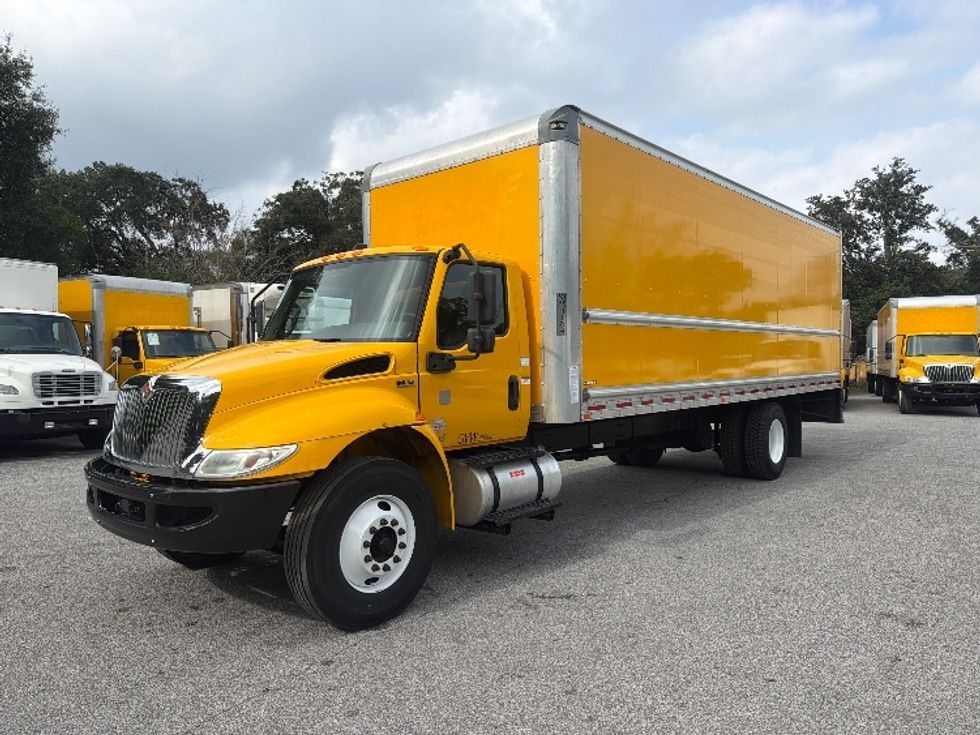 Medium Duty Box Truck-Light and Medium Duty Trucks-International-2021-MV607-Pensacola-FL-193,189\n\t\tmiles-$ 43,250 - Image 3