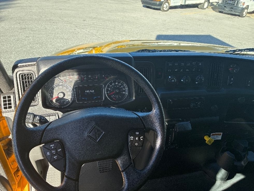 Medium Duty Box Truck-Light and Medium Duty Trucks-International-2021-MV607-Pensacola-FL-195,163\n\t\tmiles-$ 43,000 - Image 18