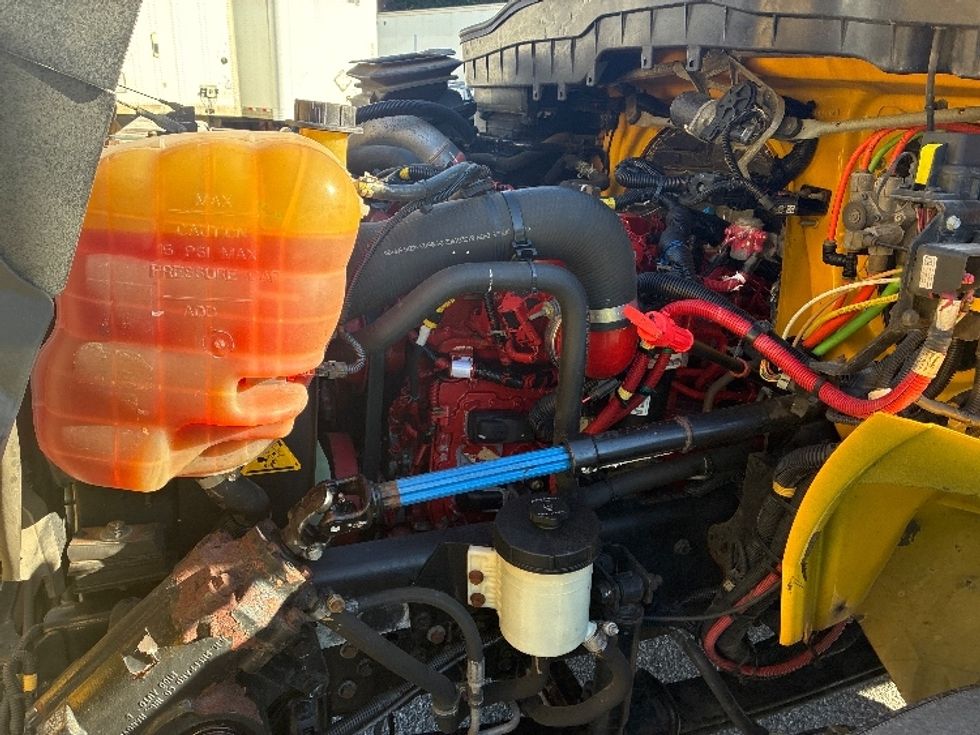 Medium Duty Box Truck-Light and Medium Duty Trucks-International-2021-MV607-Pensacola-FL-195,163\n\t\tmiles-$ 43,000 - Image 24