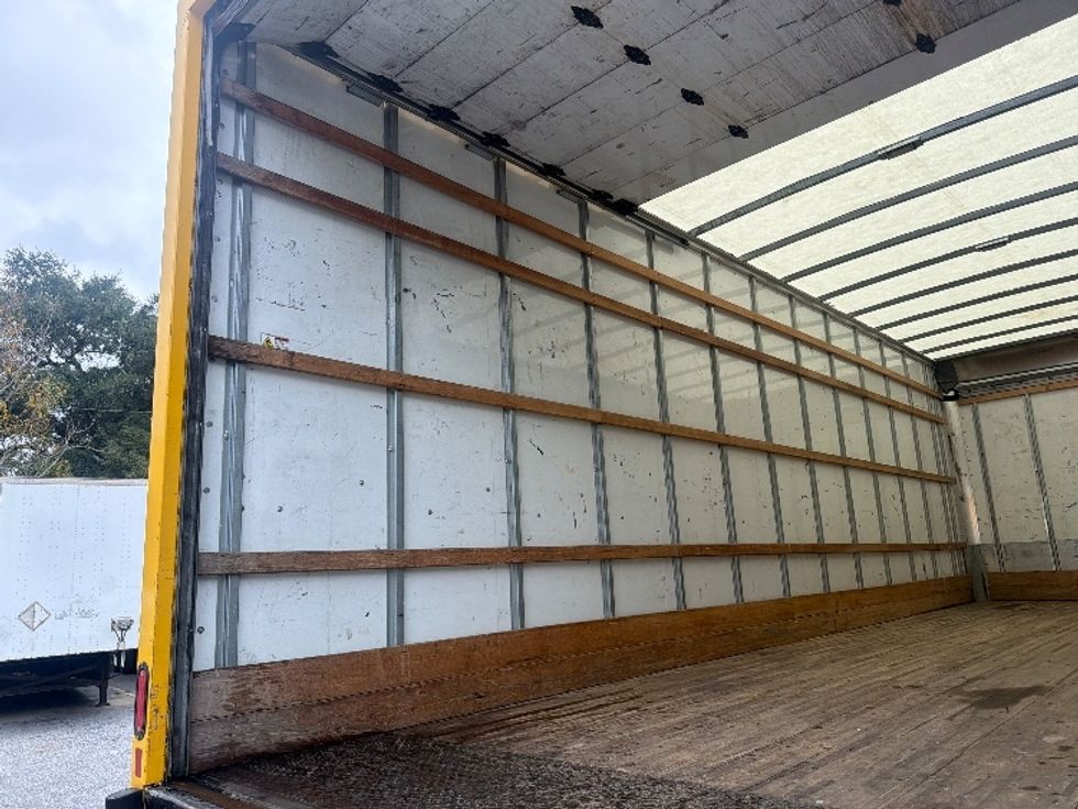 Medium Duty Box Truck-Light and Medium Duty Trucks-International-2021-MV607-Pensacola-FL-217,845\n\t\tmiles-$ 39,750 - Image 11