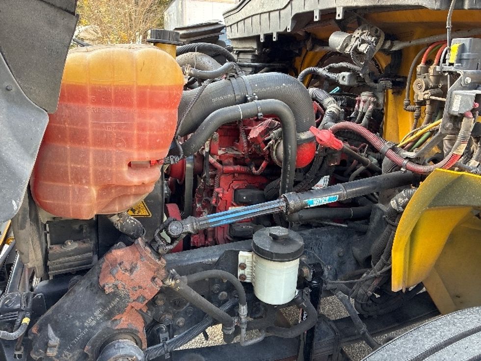 Medium Duty Box Truck-Light and Medium Duty Trucks-International-2021-MV607-Pensacola-FL-218,351\n\t\tmiles-$ 39,500 - Image 24