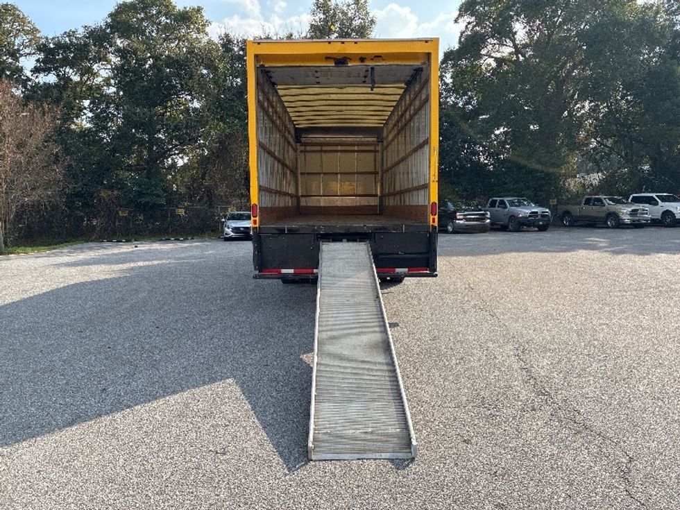 Medium Duty Box Truck-Light and Medium Duty Trucks-International-2021-MV607-Pensacola-FL-218,351\n\t\tmiles-$ 39,500 - Image 9