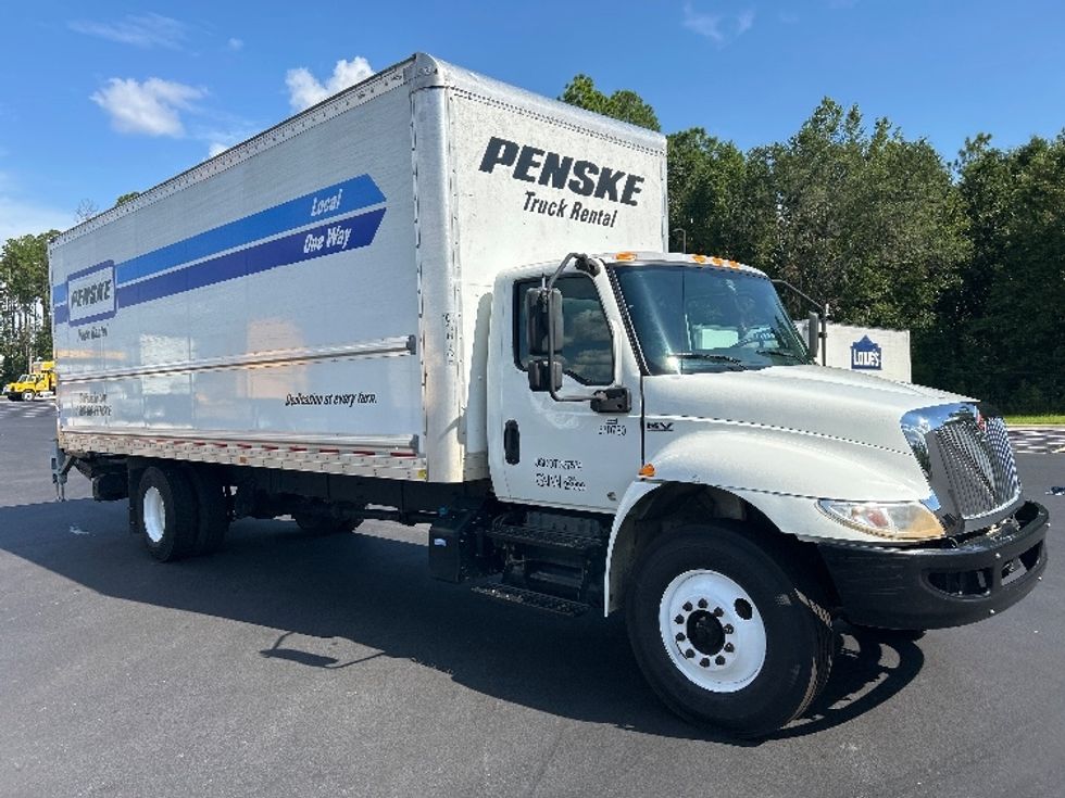Medium Duty Box Truck-Light and Medium Duty Trucks-International-2021-MV607-Pensacola-FL-221,827\n\t\tmiles-$ 45,750 - Image 1