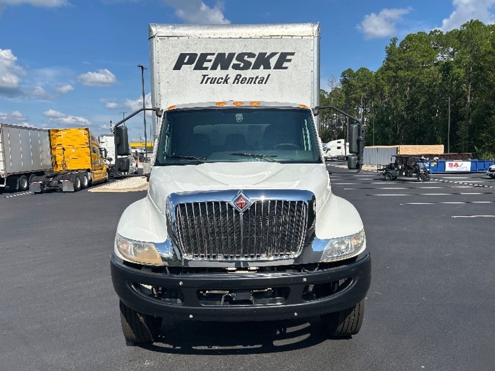 Medium Duty Box Truck-Light and Medium Duty Trucks-International-2021-MV607-Pensacola-FL-221,827\n\t\tmiles-$ 45,750 - Image 2