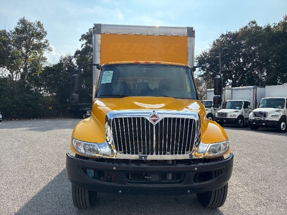 Medium Duty Box Truck-Light and Medium Duty Trucks-International-2021-MV607-Pensacola-FL-223,415\n\t\tmiles-$ 39,000 - Image 2