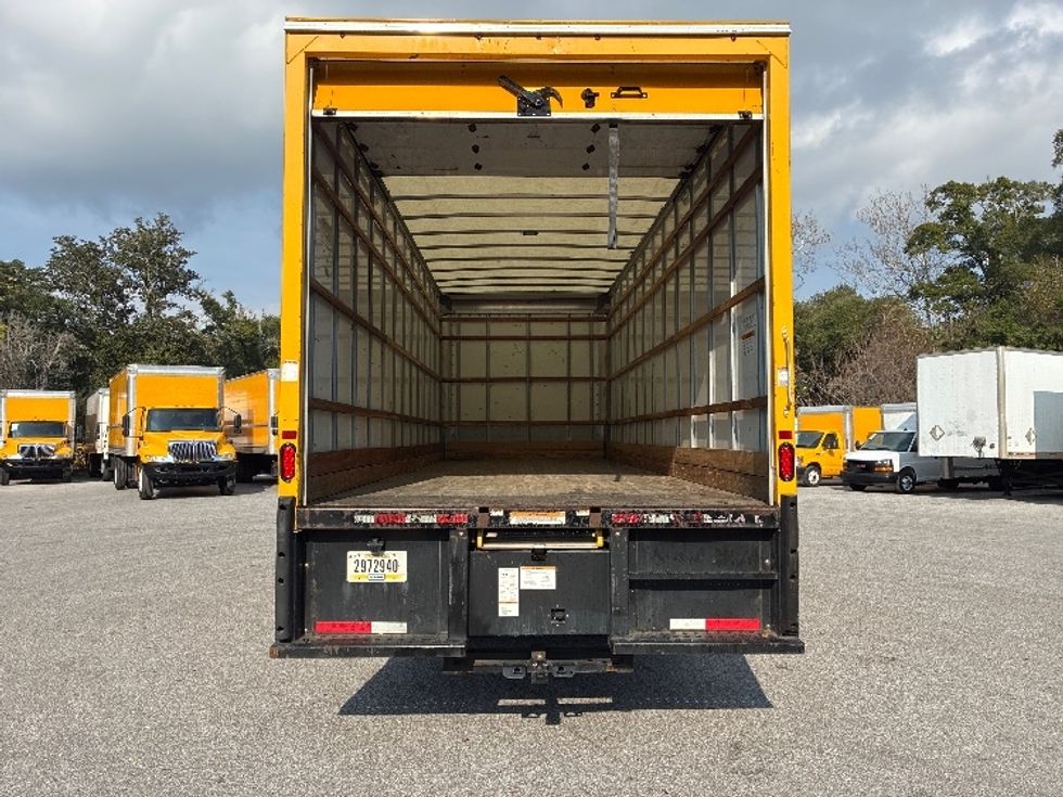 Medium Duty Box Truck-Light and Medium Duty Trucks-International-2021-MV607-Pensacola-FL-223,415\n\t\tmiles-$ 39,000 - Image 8