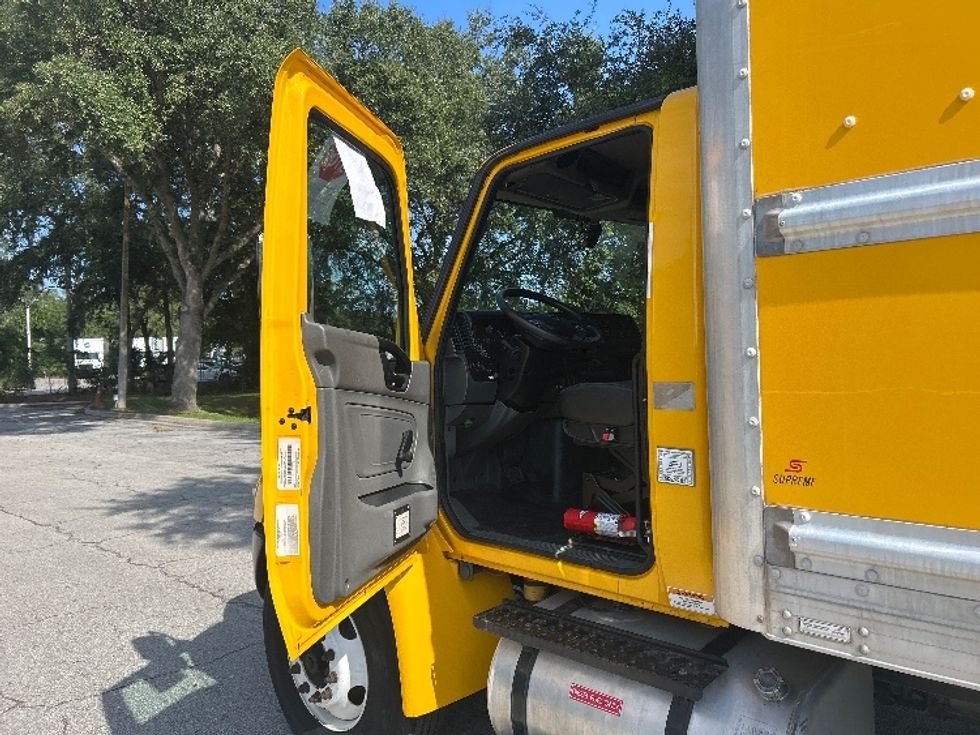 Medium Duty Box Truck-Light and Medium Duty Trucks-International-2021-MV607-Pensacola-FL-256,019\n\t\tmiles-$ 31,250 - Image 16