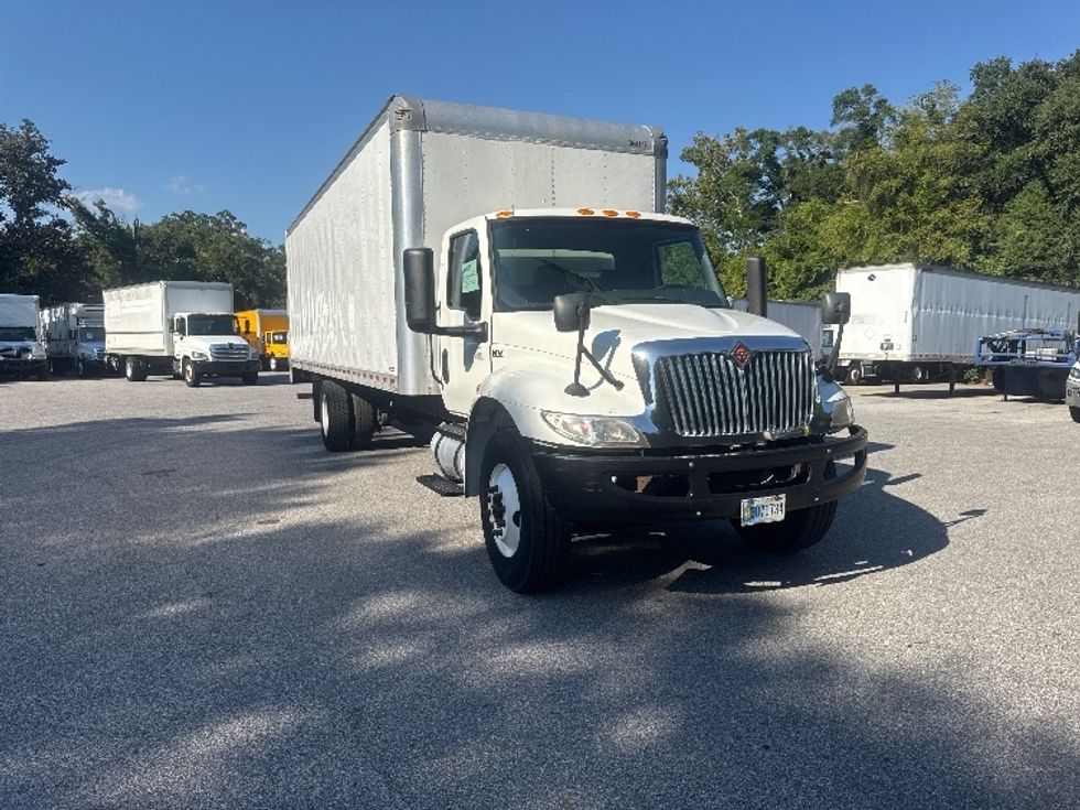 Medium Duty Box Truck-Light and Medium Duty Trucks-International-2021-MV607-Pensacola-FL-376,016\n\t\tmiles-$ 23,750 - Image 1