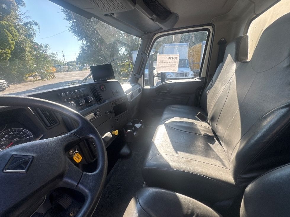 Medium Duty Box Truck-Light and Medium Duty Trucks-International-2021-MV607-Pensacola-FL-376,016\n\t\tmiles-$ 23,750 - Image 19