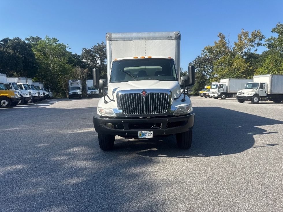 Medium Duty Box Truck-Light and Medium Duty Trucks-International-2021-MV607-Pensacola-FL-376,016\n\t\tmiles-$ 23,750 - Image 2