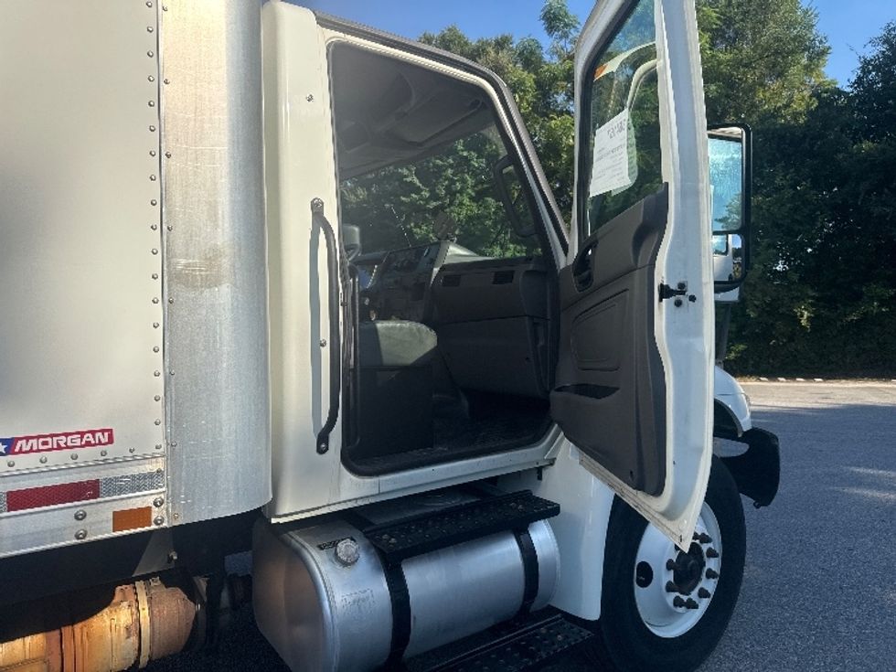 Medium Duty Box Truck-Light and Medium Duty Trucks-International-2021-MV607-Pensacola-FL-376,016\n\t\tmiles-$ 23,750 - Image 20