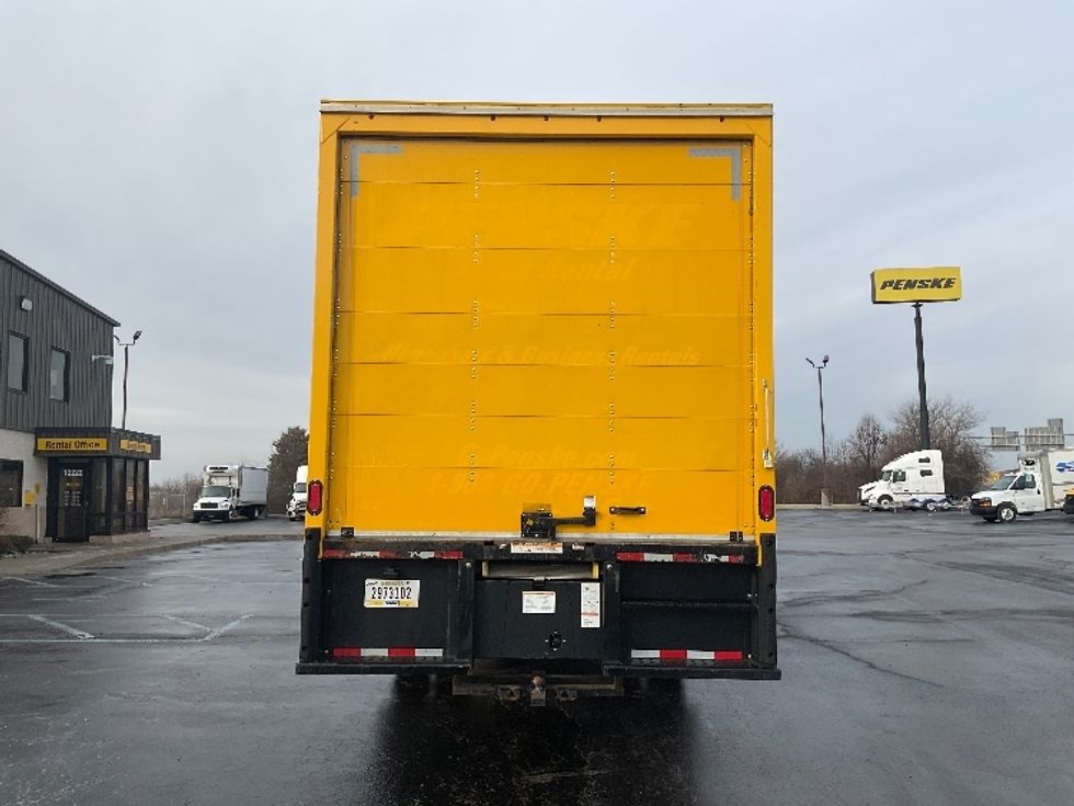 Medium Duty Box Truck-Light and Medium Duty Trucks-International-2021-MV607-Perrysburg-OH-204,998\n\t\tmiles-$ 39,250 - Image 7