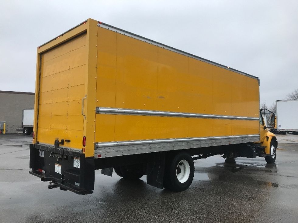 Medium Duty Box Truck-Light and Medium Duty Trucks-International-2021-MV607-Pewaukee-WI-173,637\n\t\tmiles-$ 45,250 - Image 13