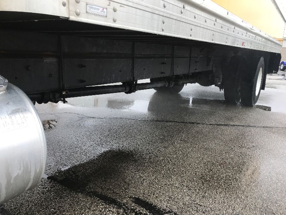 Medium Duty Box Truck-Light and Medium Duty Trucks-International-2021-MV607-Pewaukee-WI-173,637\n\t\tmiles-$ 45,250 - Image 5