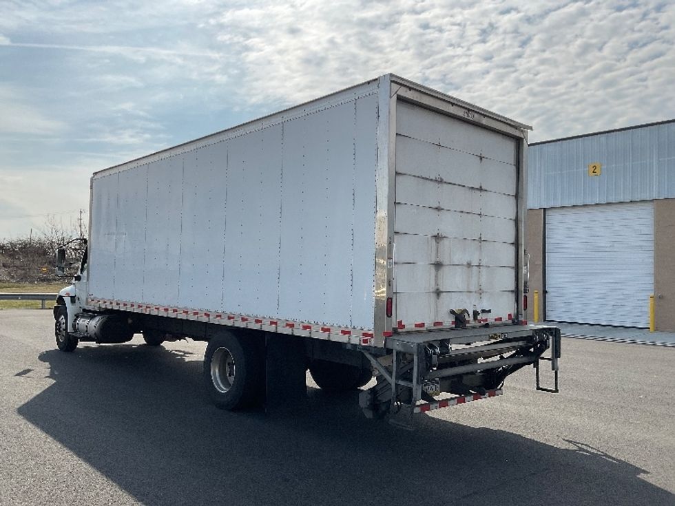 Medium Duty Box Truck-Light and Medium Duty Trucks-International-2021-MV607-Philadelphia-PA-218,488\n\t\tmiles-$ 44,750 - Image 6