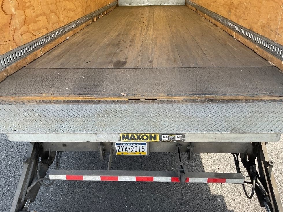Medium Duty Box Truck-Light and Medium Duty Trucks-International-2021-MV607-Philadelphia-PA-218,488\n\t\tmiles-$ 44,750 - Image 10