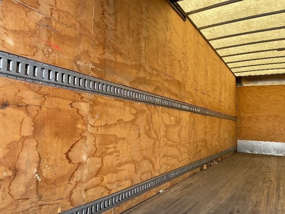 Medium Duty Box Truck-Light and Medium Duty Trucks-International-2021-MV607-Philadelphia-PA-218,488\n\t\tmiles-$ 44,750 - Image 11