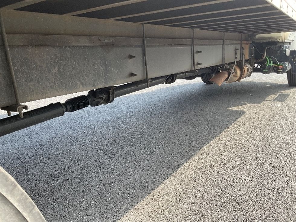 Medium Duty Box Truck-Light and Medium Duty Trucks-International-2021-MV607-Philadelphia-PA-218,488\n\t\tmiles-$ 44,750 - Image 14