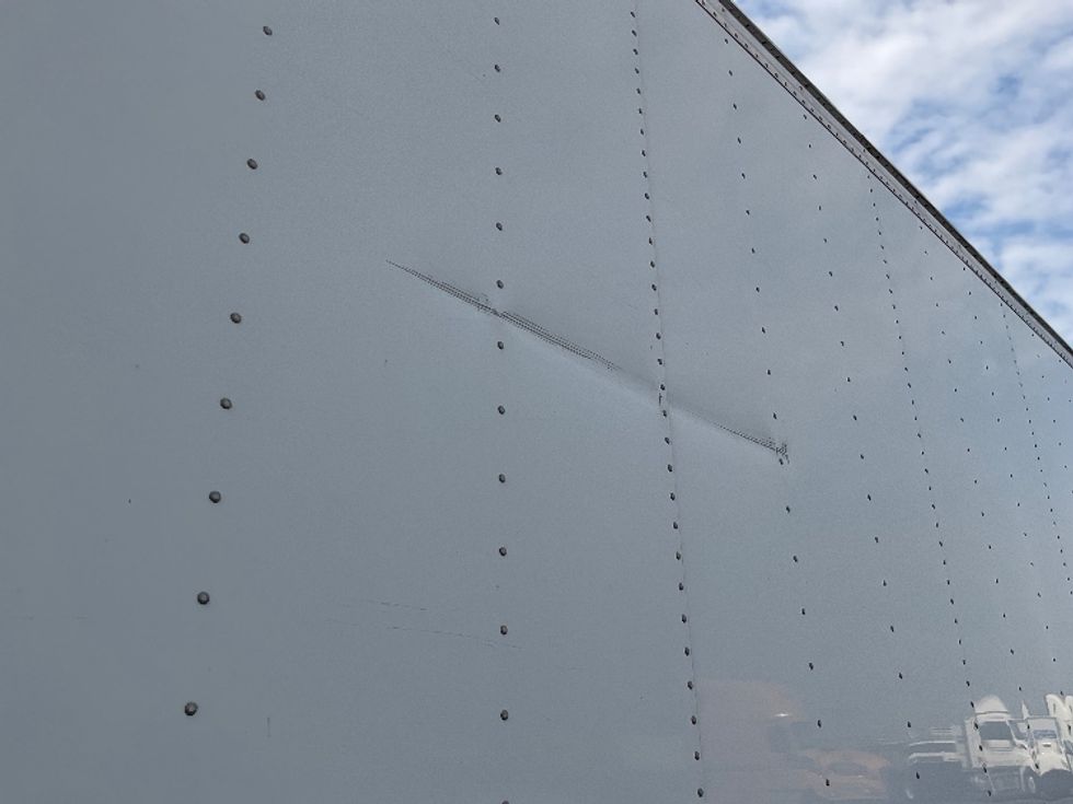 Medium Duty Box Truck-Light and Medium Duty Trucks-International-2021-MV607-Philadelphia-PA-218,488\n\t\tmiles-$ 44,750 - Image 25