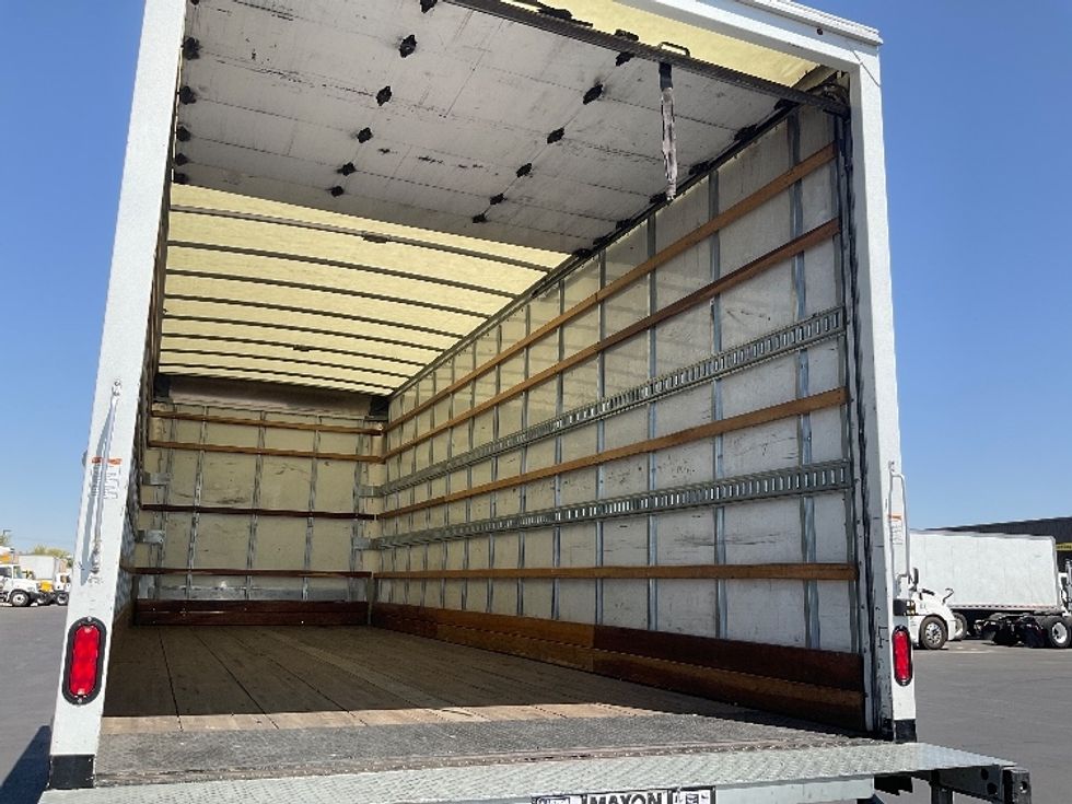 Medium Duty Box Truck-Light and Medium Duty Trucks-International-2021-MV607-Phoenix-AZ-118,478\n\t\tmiles-$ 66,750 - Image 12
