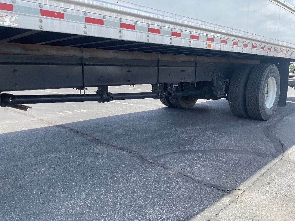 Medium Duty Box Truck-Light and Medium Duty Trucks-International-2021-MV607-Phoenix-AZ-123,022\n\t\tmiles-$ 67,500 - Image 5