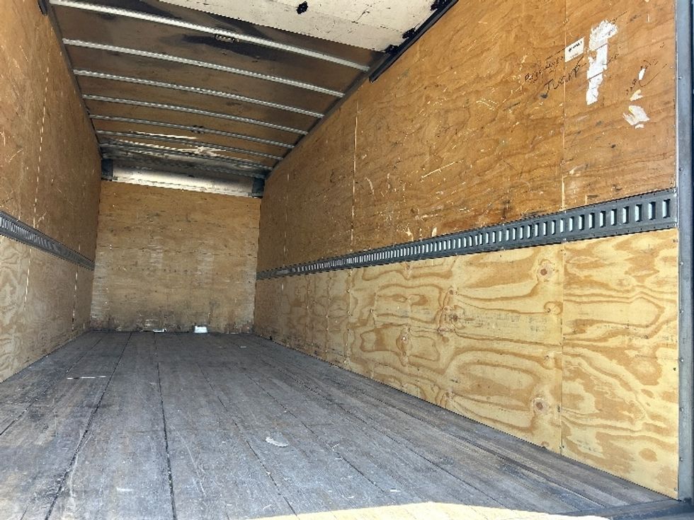 Medium Duty Box Truck-Light and Medium Duty Trucks-International-2021-MV607-Phoenix-AZ-150,884\n\t\tmiles-$ 58,000 - Image 12