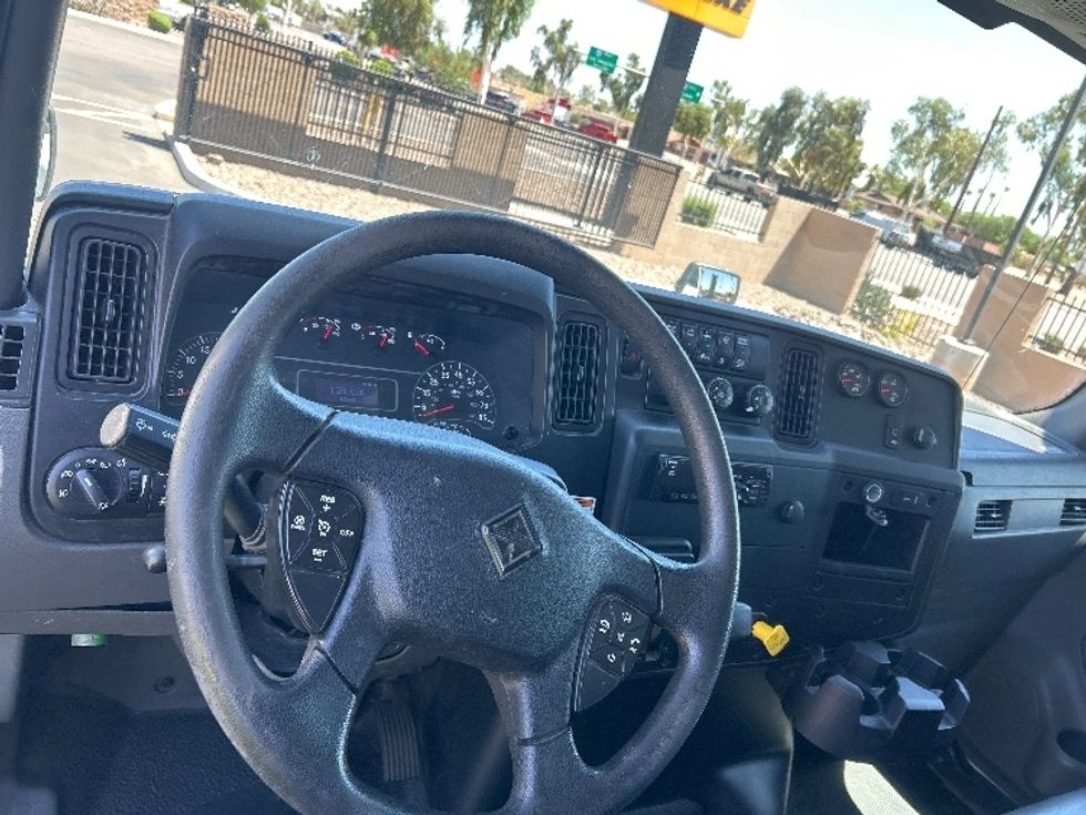 Medium Duty Box Truck-Light and Medium Duty Trucks-International-2021-MV607-Phoenix-AZ-150,884\n\t\tmiles-$ 58,000 - Image 18
